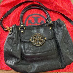 Tory Burch Black Leather Shoulder Bag with Gold Logo Emblem